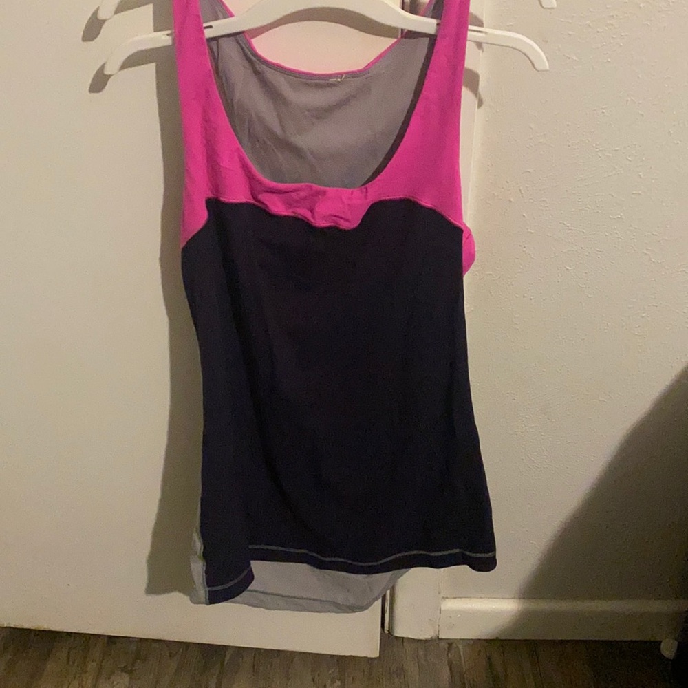 Lululemon tank top